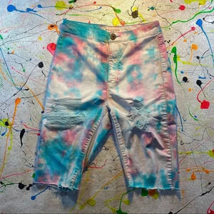 Tie Dye Distressed Capri’s